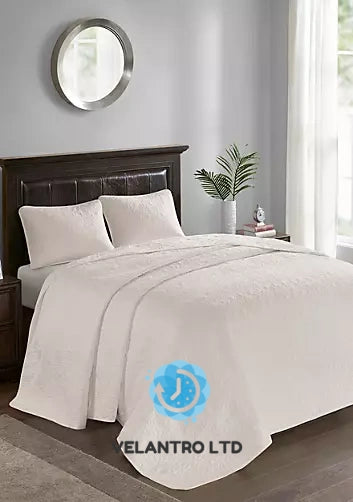 Quebec Reversible Bedspread Set